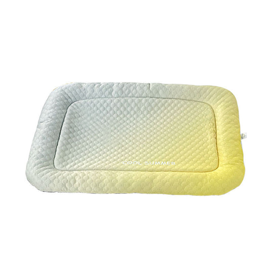 Cooling Pet Pad for Summer – Breathable Cold‑Silk Ice Mat, Gentle on Skin, Gradient Colors